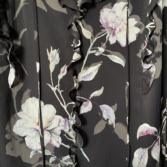 WHBM NWT Blouse Size L long sleeve black floral with tie at the neck. - Picture 4 of 13